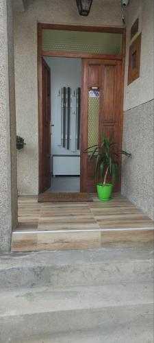Apartman Bozic Vrnjacka Banja stan na dan smestaj u mirnom kraju sa terasom klimom i besplatnim parkingom