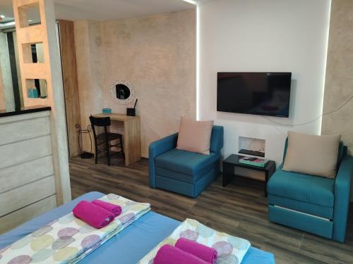 Apartman Harmony 5 Banja Koviljaca stan na dan kod banjskog parka sa odvojenom spavacom sobom balkonom parkingom