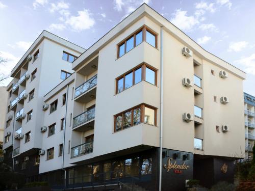 Apartments Villa Splendor Vrnjacka Banja stan na dan smestaj blizu Promenade luksuzni apartmani sa parkingom