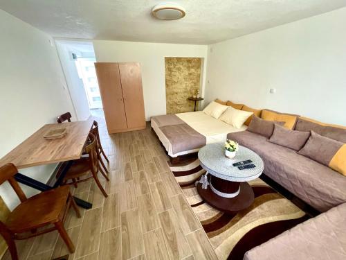 Apartmani Stankovic Sokobanja stan na dan smestaj u Radnickoj ulici privatni apartmani sa dvoristem terasom parking