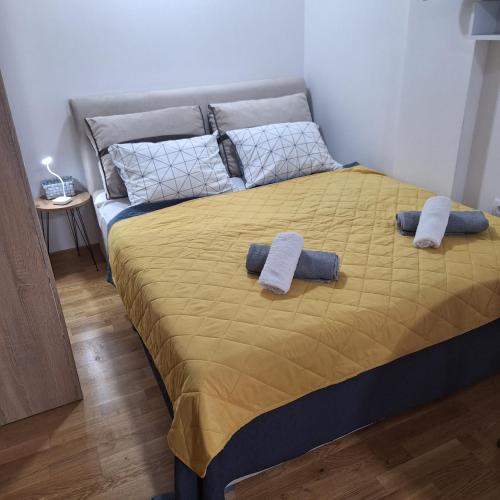 Studio apartman Delight Vrnjacka Banja stan na dan smestaj u novoj zgradi sa terasom klimom parkingom
